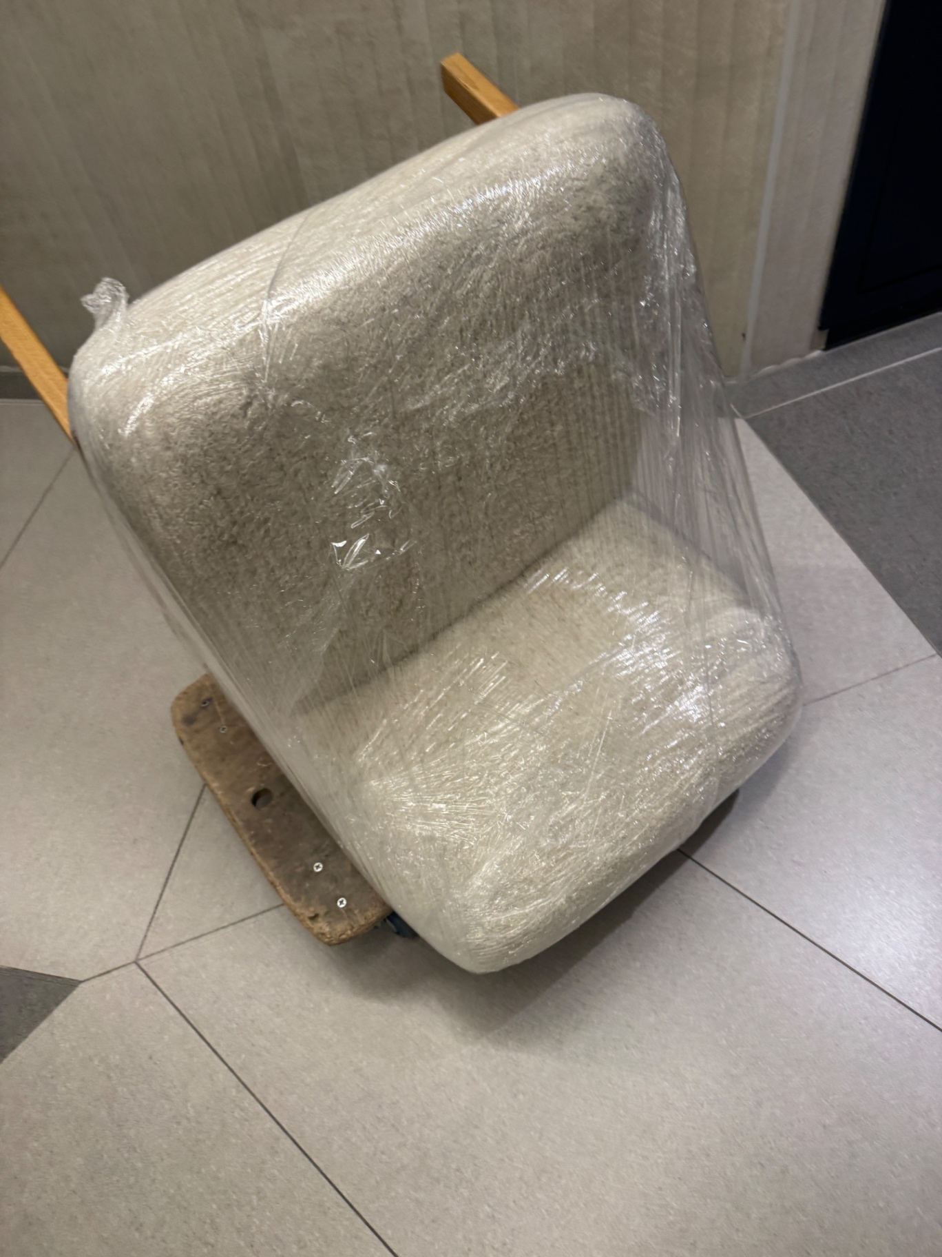 אריזה ושמירה על פריטים — בנימין הובלות